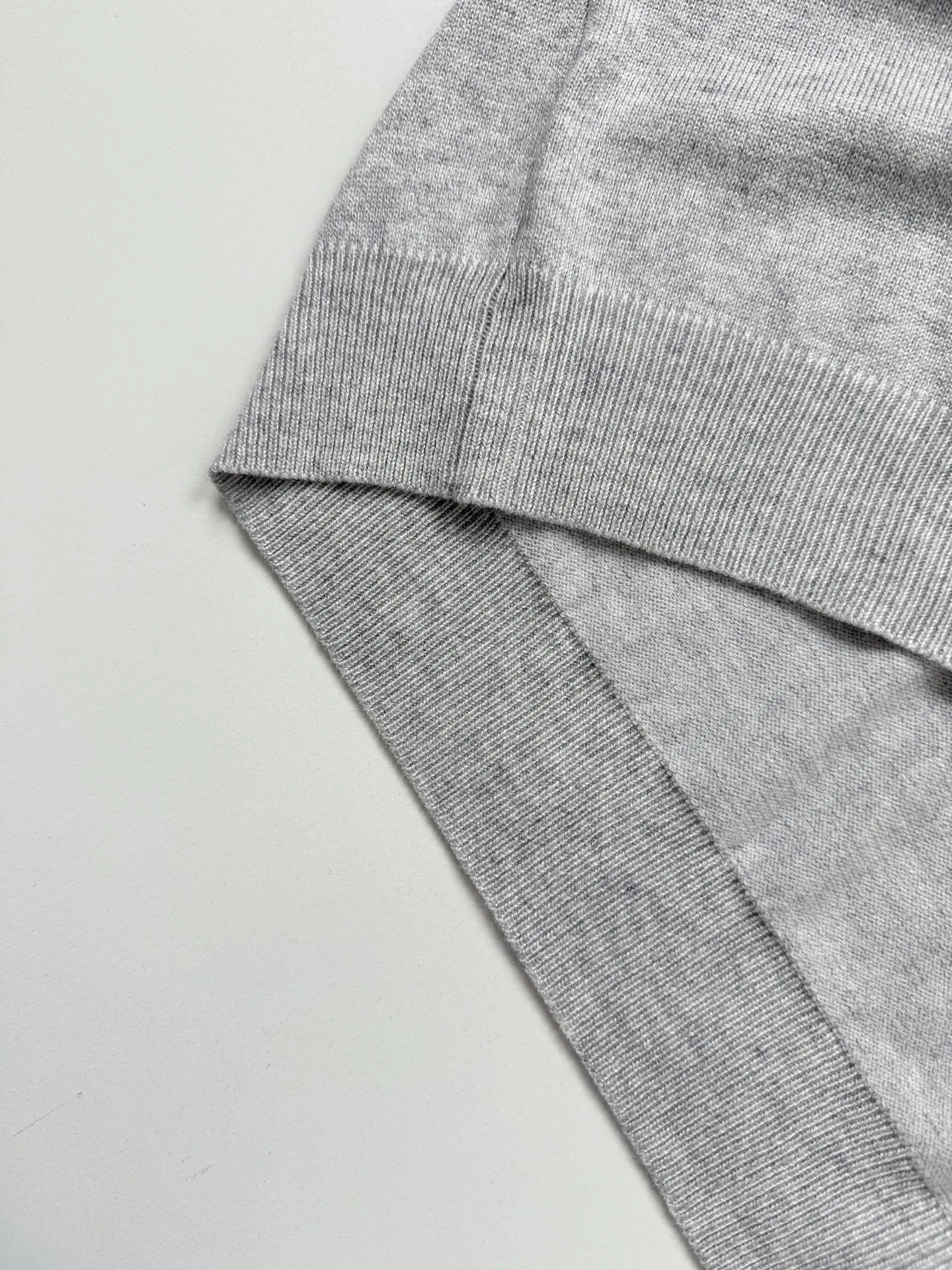 Chrome Heart Ch ， ， Gray ， 。 ， ， 、 、 ， ， ， Size：S/M/L/XL